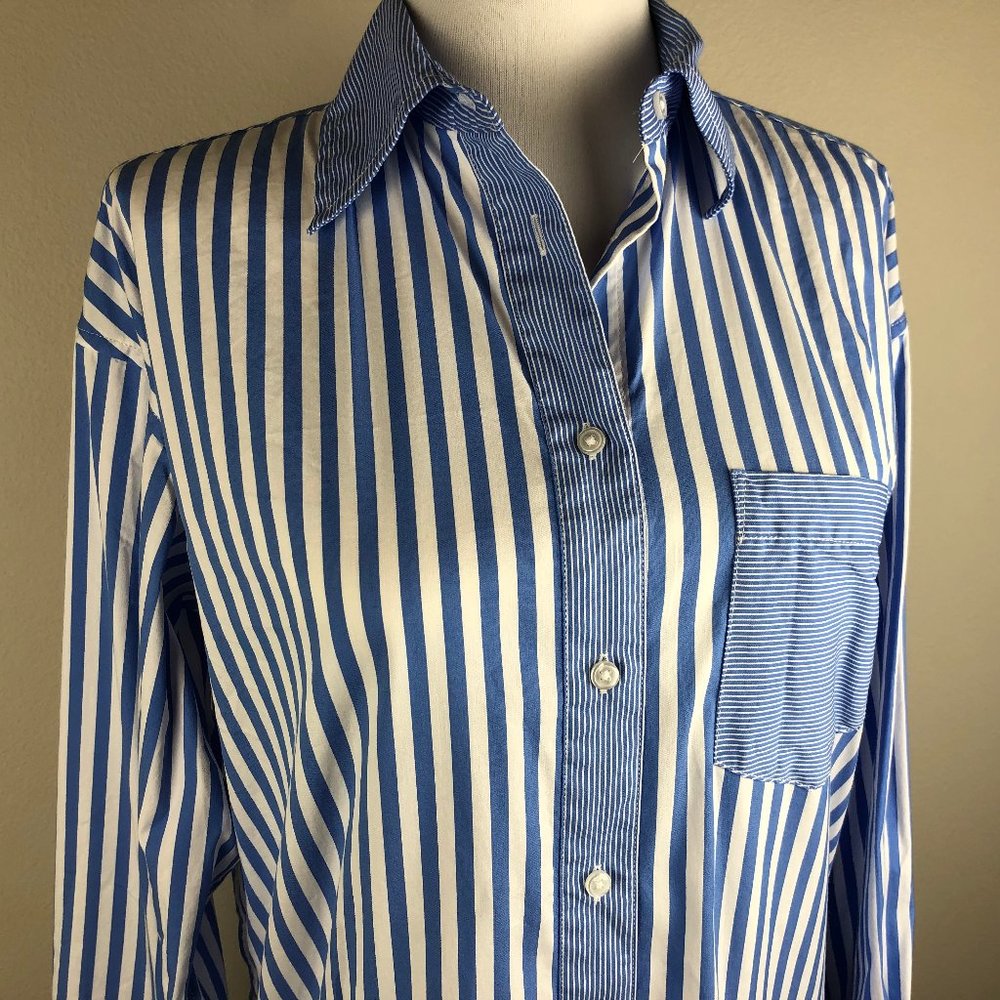 Land's End Long Sleeve Blouse Size 2 Blue
